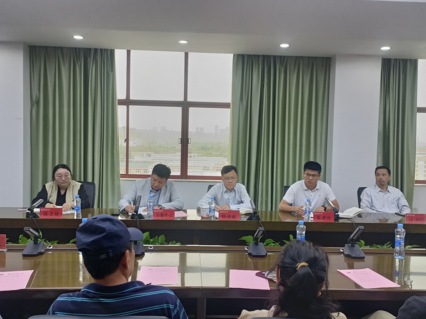 恳谈会1.jpg
